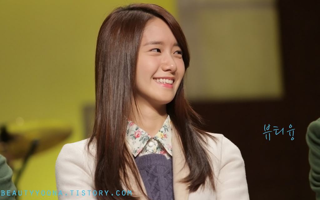 [OTHER][31-12-2011]YoonA tại trường quay của bộ phim " Love Rain " - Page 6 1676EB4A4EE852402AFBE4