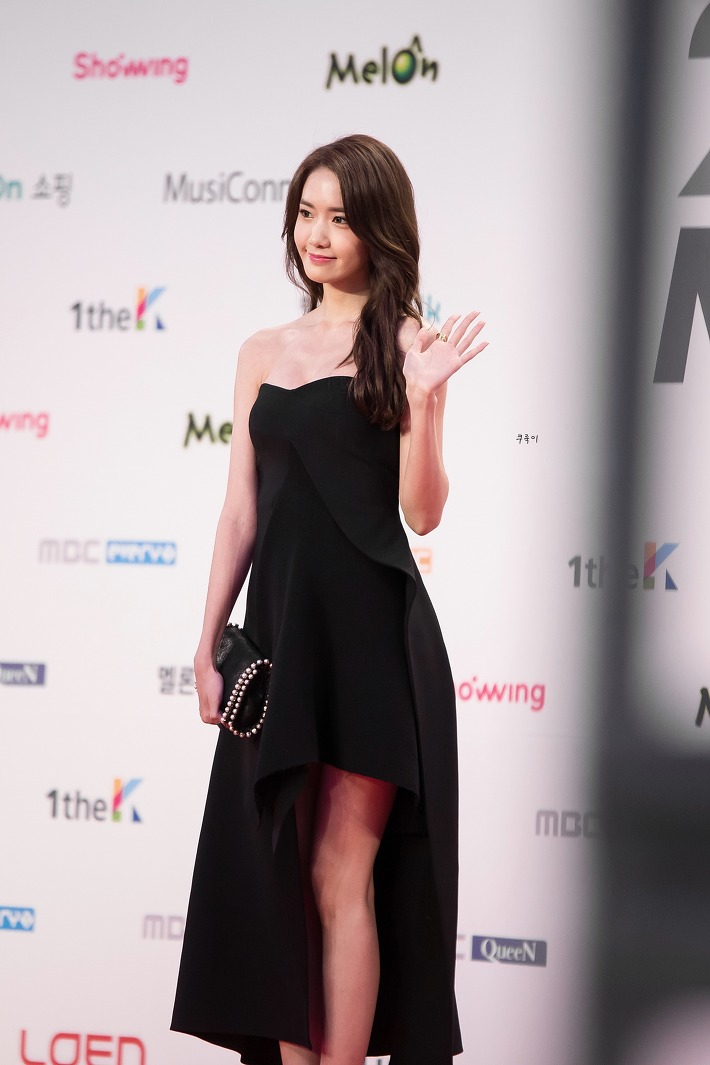 [PIC][07-11-2015]YoonA tham dự "2015 MelOn MUSIC AWARDS" + Giành “Top10ArtistsMMA2015” vào tối nay - Page 2 2250663B5640773C2A749A