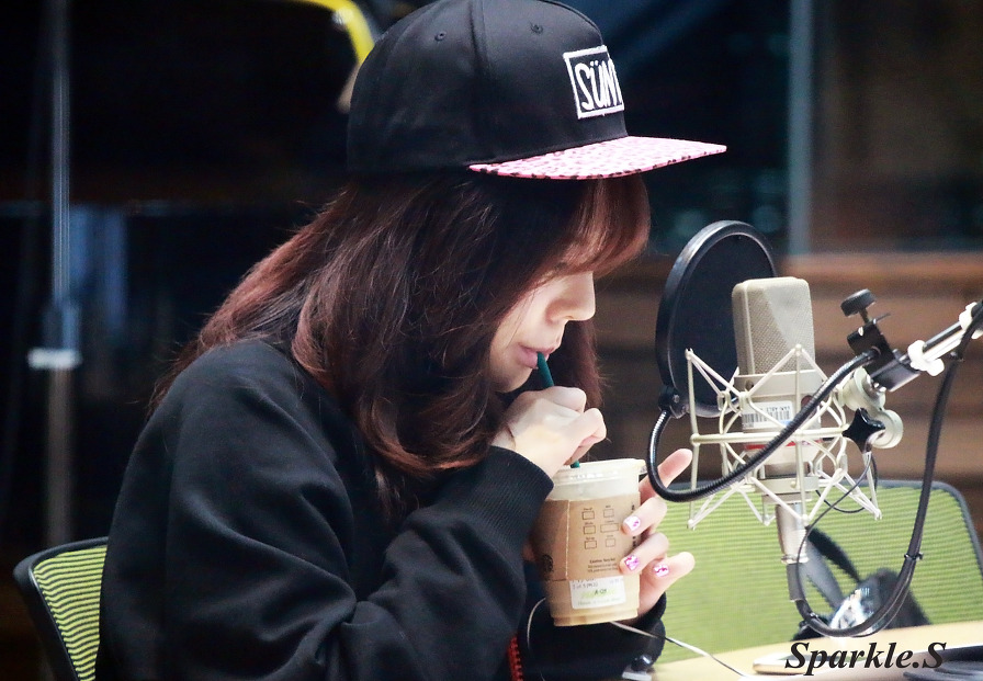 [OTHER][06-02-2015]Hình ảnh mới nhất từ DJ Sunny tại Radio MBC FM4U - "FM Date" - Page 6 23509747551D92C8269C1D