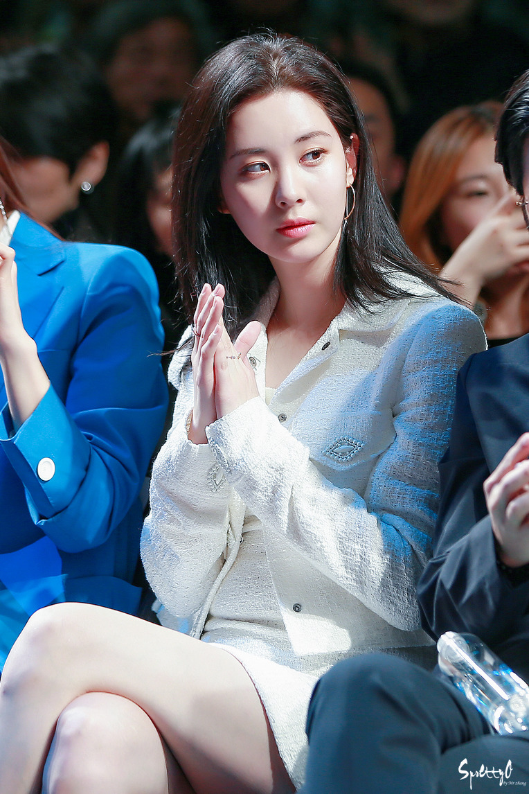 [PIC][31-03-2017]SeoHyun tham dự sự kiện ra mắt BST Thu - Đông của thương hiệu "MISS GEE COLLECTION" trong khuôn khổ "2017 S/S HERA Seoul Fashion Week" vào chiều nay 237CB53A58DE4E2C3E7B7F