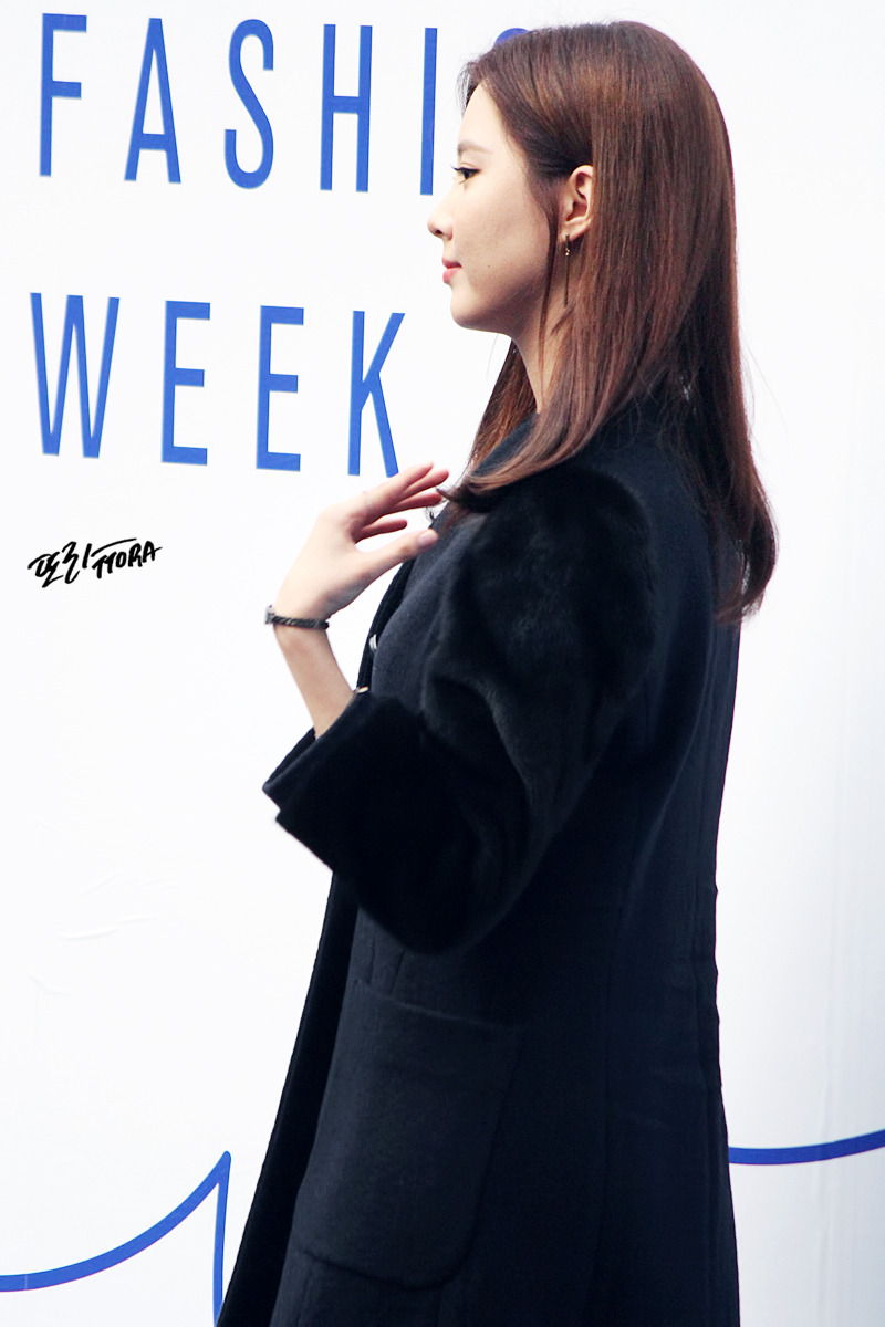 [PIC][18-10-2015]SeoHyun tham dự "HERA SEOUL FASHION WEEK S/S 2016 'ANDY&DEBB'" vào chiều nay 2450FA3B563B5E0602F820