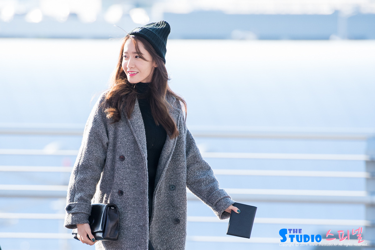 [PIC][31-10-2015]YoonA khởi hành đi Đài Loan để tham dự Fansign cho thương hiệu "H:CONNECT" vào sáng nay - Page 3 246B093C5634A422329585