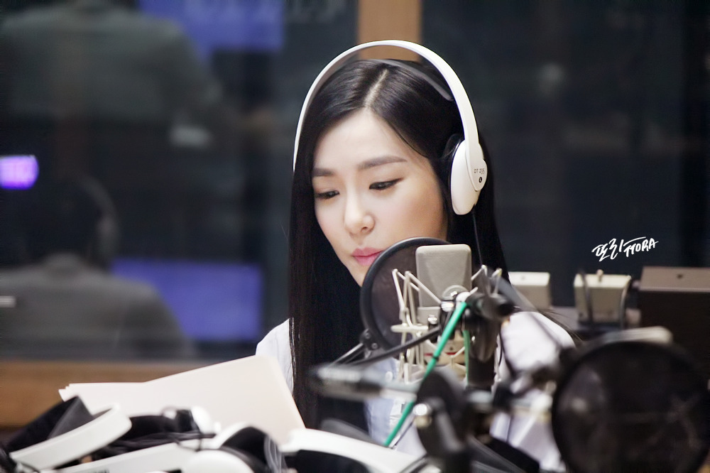 [OTHER][06-02-2015]Hình ảnh mới nhất từ DJ Sunny tại Radio MBC FM4U - "FM Date" - Page 17 255AC03D557EA6E0072F49