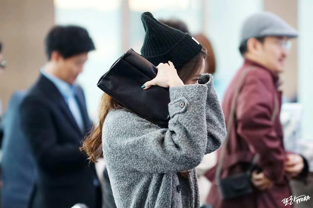 [PIC][31-10-2015]YoonA khởi hành đi Đài Loan để tham dự Fansign cho thương hiệu "H:CONNECT" vào sáng nay - Page 6 26512240564742923053BF