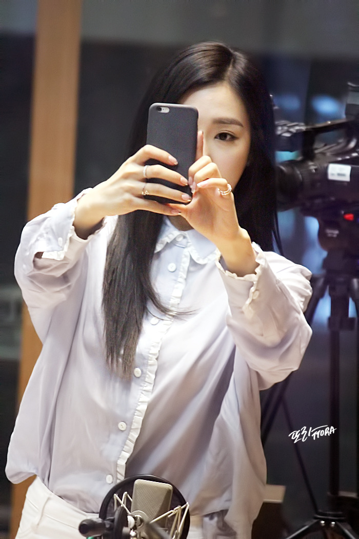 [OTHER][06-02-2015]Hình ảnh mới nhất từ DJ Sunny tại Radio MBC FM4U - "FM Date" - Page 17 273AE03D557EA6761907A1
