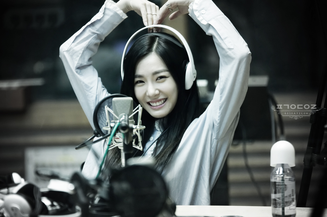 [OTHER][06-02-2015]Hình ảnh mới nhất từ DJ Sunny tại Radio MBC FM4U - "FM Date" - Page 17 2666BE435586B4F1246CF6